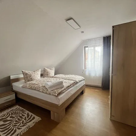 Kaeli Apartmán *